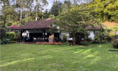 Arriendo casa campestre amoblada en unidad cerrada San Antonio