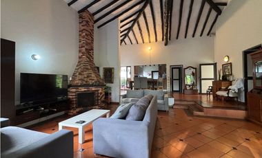 Arriendo casa campestre amoblada en unidad cerrada San Antonio