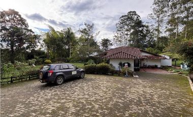 Arriendo casa campestre amoblada en unidad cerrada San Antonio