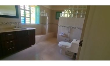 VENTA DE CASA FINCA UBICADA EN MARINILLA VEREDA EL ROSARIO 