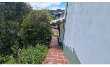 VENTA DE CASA FINCA UBICADA EN MARINILLA VEREDA EL ROSARIO 
