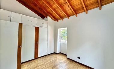 Casa para la venta en El Poblado, sector Vizcaya