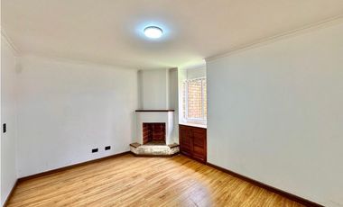 Casa para la venta en El Poblado, sector Vizcaya