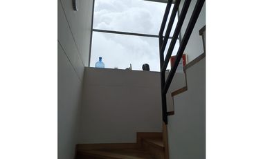 APARTAMENTO EN ARRIENDO SECTOR ALTO DEL ESCOBERO - ENVIGADO