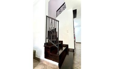 VENTA DE CASA UNIFAMILIAR EN SABANETA