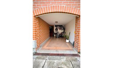 VENTA DE CASA UNIFAMILIAR EN SABANETA