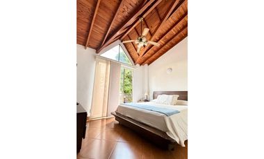 VENTA DE CASA UNIFAMILIAR EN SABANETA