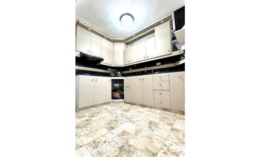 VENTA DE CASA UNIFAMILIAR EN SABANETA