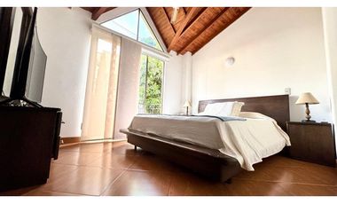 VENTA DE CASA UNIFAMILIAR EN SABANETA
