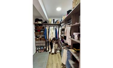 VENTA DE CASA UNIFAMILIAR EN SABANETA