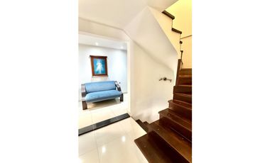 VENTA DE CASA UNIFAMILIAR EN SABANETA