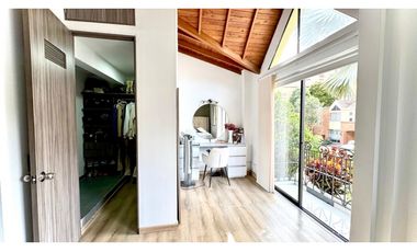 VENTA DE CASA UNIFAMILIAR EN SABANETA