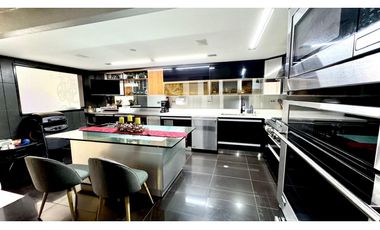 VENTA DE CASA UNIFAMILIAR EN SABANETA