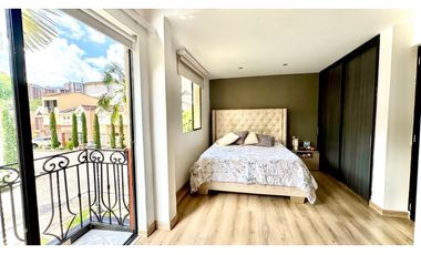 VENTA DE CASA UNIFAMILIAR EN SABANETA