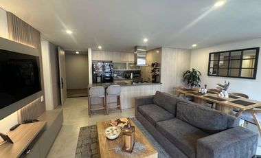 Espectacular Apartamento en Altos del Poblado.