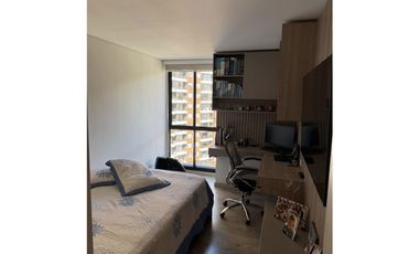 Espectacular Apartamento en Altos del Poblado.