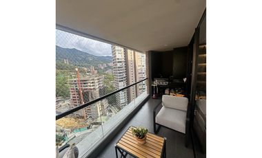 Espectacular Apartamento en Altos del Poblado.