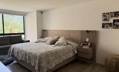 Espectacular Apartamento en Altos del Poblado.