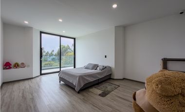 T Casa en venta o arriendo Altos De Patios - La Calera