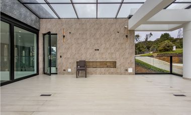 T Casa en venta o arriendo Altos De Patios - La Calera