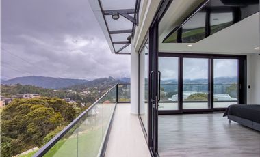 T Casa en venta o arriendo Altos De Patios - La Calera