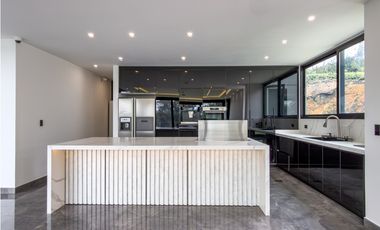 T Casa en venta o arriendo Altos De Patios - La Calera