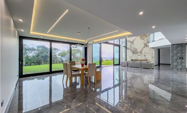 T Casa en venta o arriendo Altos De Patios - La Calera