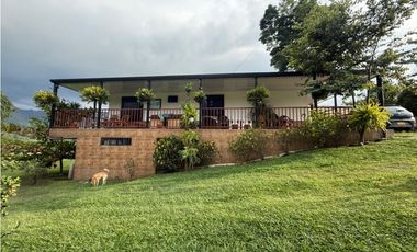 SE ARRIENDA CASA CAMPESTRE VEREDA SAN JUAN DE CAROLINA
