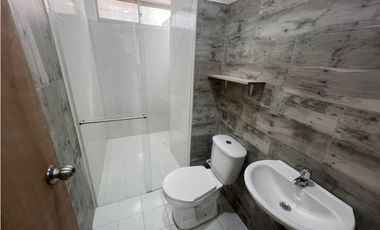 SE ARRIENDA HERMOSO Y AMPLIO APTO EN SAN FRANCISCO EDIFICIO ROSALES