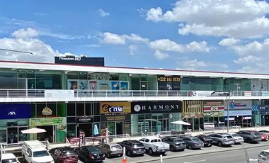 Local en renta Plaza Pabellon.   Lomas de Angelopolis