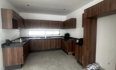 Casa en venta - Cumbres de Santiago, Santiago NL