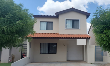 Casa en venta en Las Arboledas – Clúster Los Pinos, La Chorrera