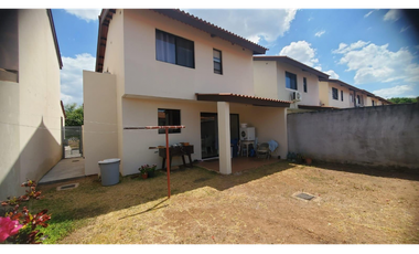 Casa en venta en Las Arboledas – Clúster Los Pinos, La Chorrera