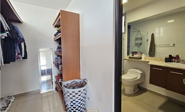 Apartamento amueblado en alquiler en Altavista Towers. SD