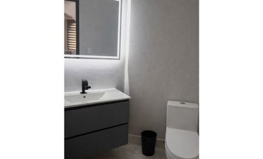 Costa del Este, autonoma, 4r, piscina 623m2, $6,500  (1,29M)