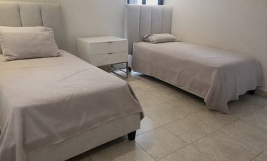 Costa del Este, autonoma, 4r, piscina 623m2, $6,500  (1,29M)
