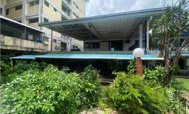 Venta de casa en Herbruger, Betania, Panamá
