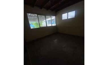 Venta de casa en Herbruger, Betania, Panamá