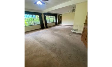 Venta de casa en Herbruger, Betania, Panamá
