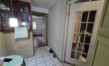 VENTA DE AMPLIA CASA DE 177MT2  EN CONDADO DEL REY REMODELADA  AQ
