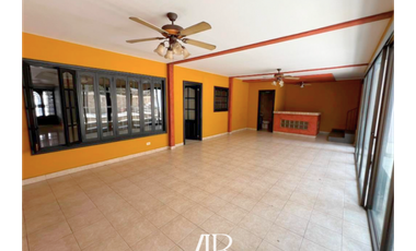Vendo Casa en Pueblo Nuevo-Hato Pintado