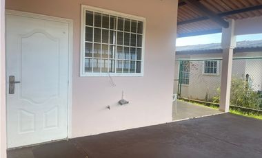 Casa en Alquiler - Brisas del golf Arraiján