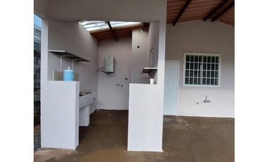 Casa en Alquiler - Brisas del golf Arraiján