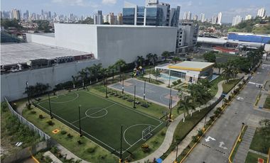 Se vende apartamento 4 recámaras en Kings Park, Condado del Rey