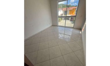VENTA CASA EN PH SANTILLANA - ARRAIJN (OF)