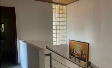 Casa de dos pisos en alquiler en Quintas de Nuevo Arraiján