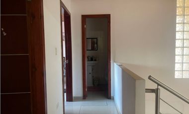 Casa de dos pisos en alquiler en Quintas de Nuevo Arraiján