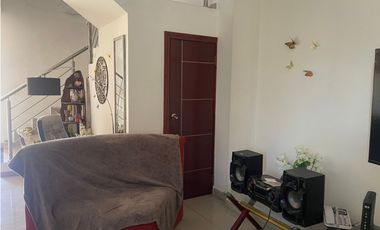 Casa de dos pisos en alquiler en Quintas de Nuevo Arraiján
