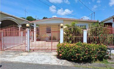 VENTA CASA EN HATO MONTAÑA (OF)
