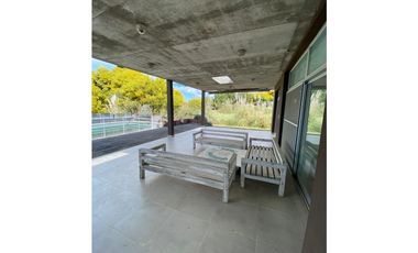 Casa con pileta en venta — Residencial I Lote 545 | CE